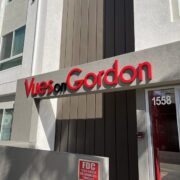 Vues on Gordon Entrance